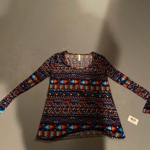 LuLaRoe Lynnae Top -M